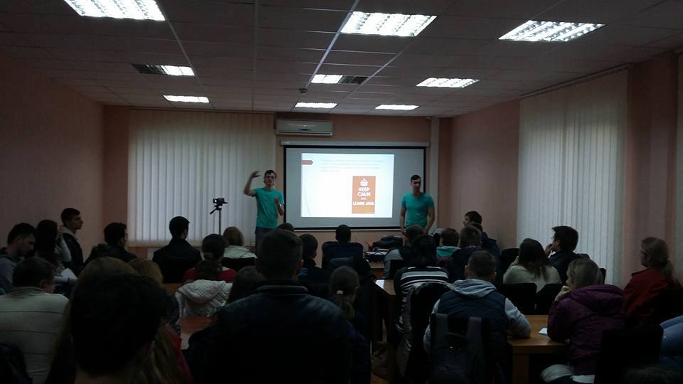 Freelance Brovary: Безкоштовні курси Java - вступна лекція. 21 квітня 2016 року cover image
