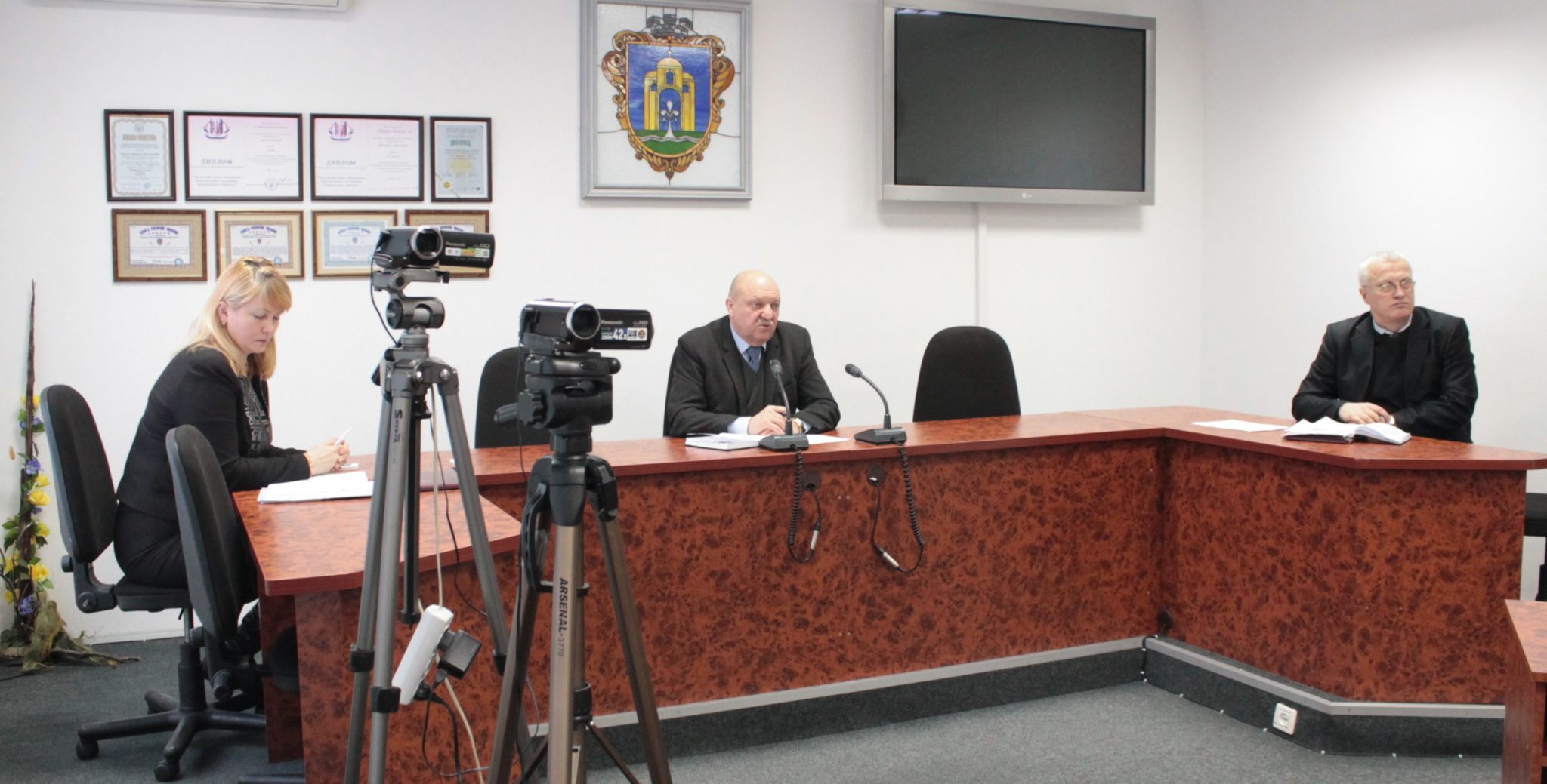 Оперативна нарада. 25 січня 2016 року cover image
